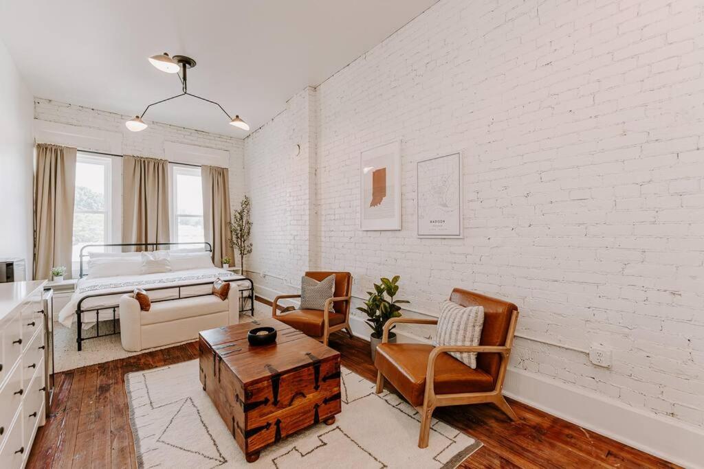 East Main Lofts - Farmhouse 204 Madison Luaran gambar